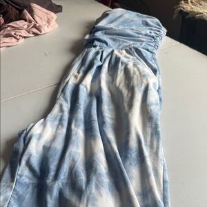 Blue and White Strapless pants with side pockets